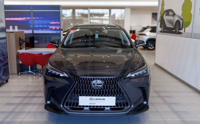 lexus