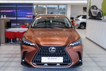 450h+ Prestige Design Tazuna AWD