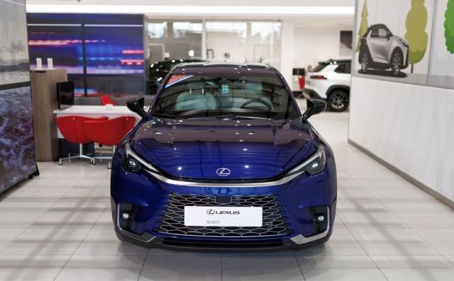 lexus