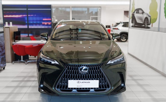 lexus