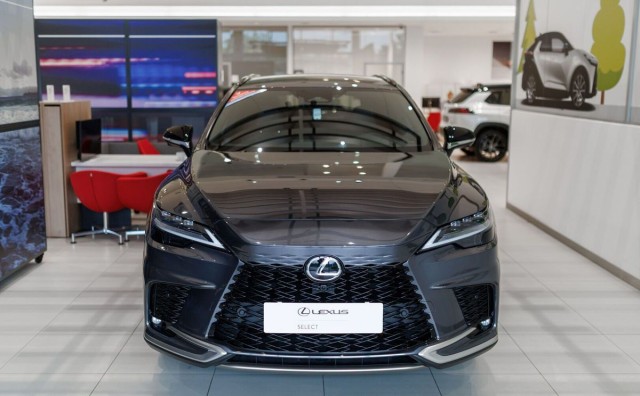 lexus