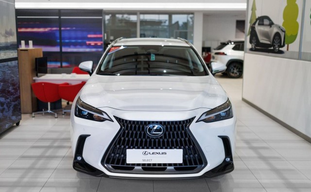 lexus