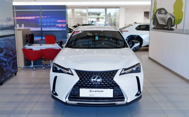 lexus