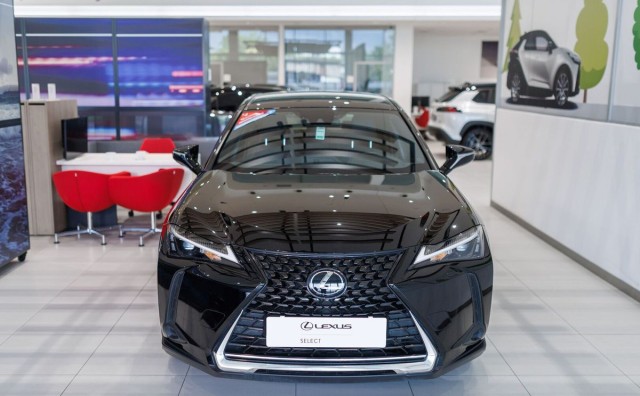 lexus